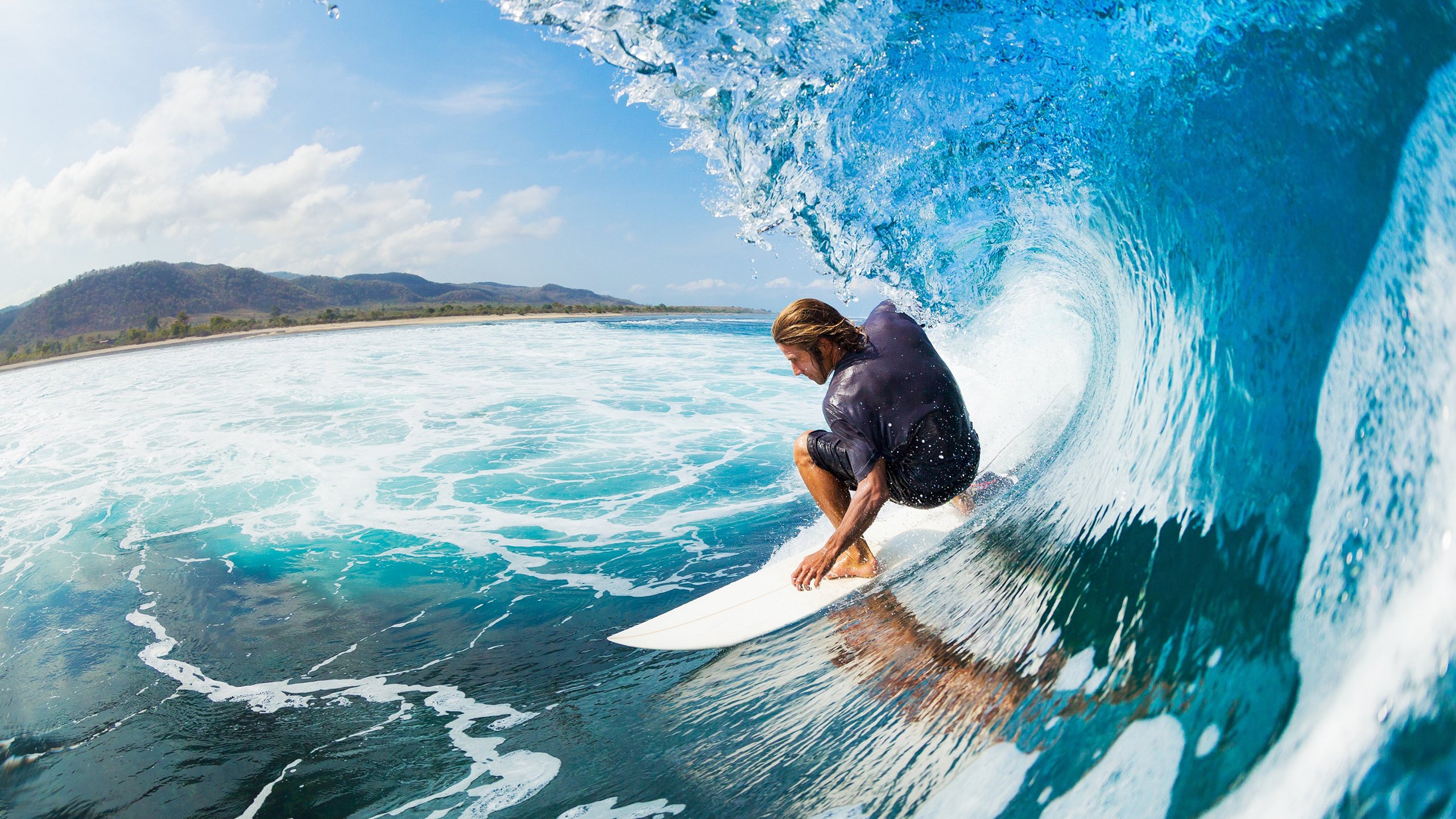 红牛绝杀之夜，汉密尔顿统治全场，却输在最后一秒